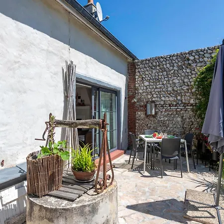 Entre Et Jardin By Interhome Hébergement de vacances Saint-Pierre-en-Port